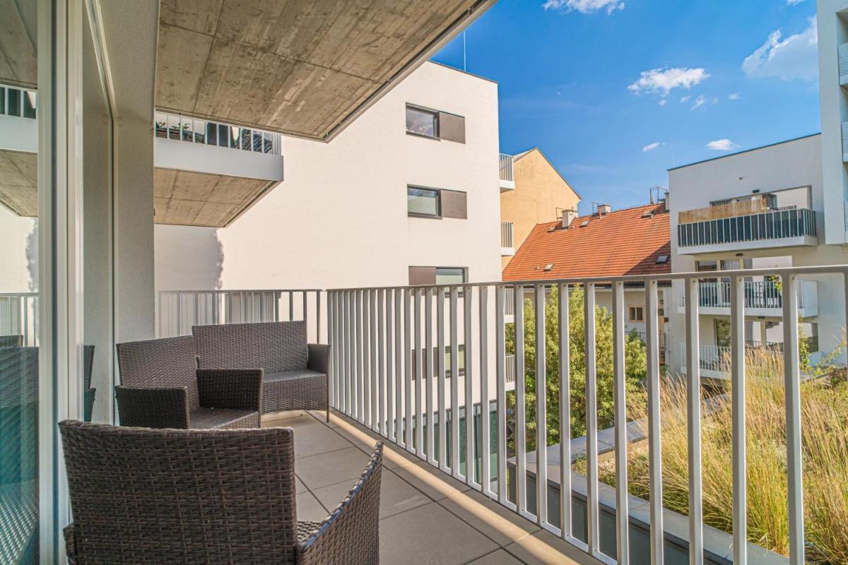 Apartment Karel With Garage Parking Prague Extérieur photo