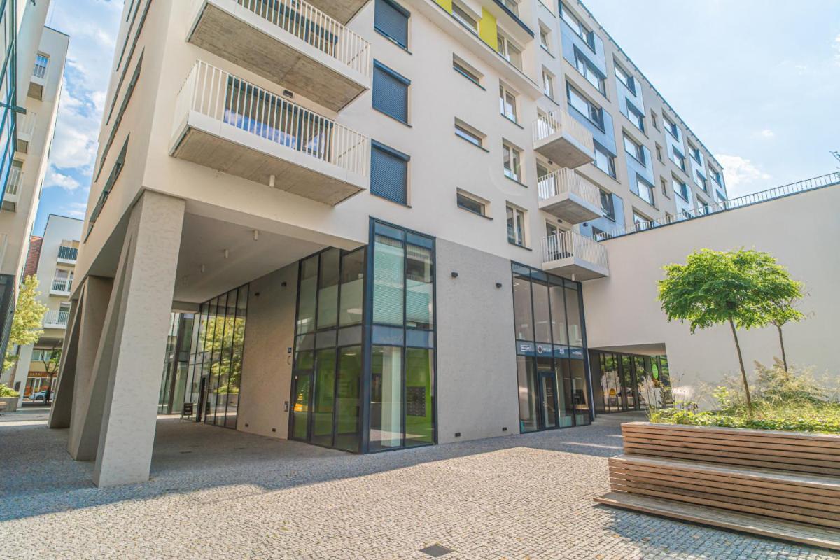 Apartment Karel With Garage Parking Prague Extérieur photo